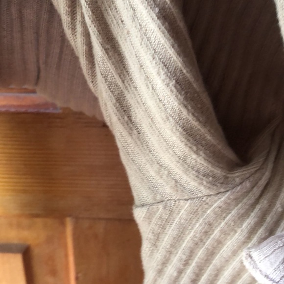 The Line By K Koa Flare Leggings Sz Sm - Picture 6 of 9